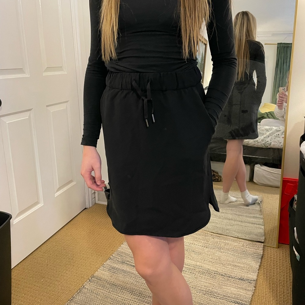 Lulu lemon skirt!